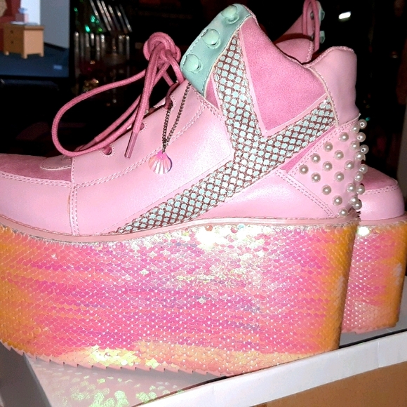 YRU Shoes - YRU MERMAID SEQUIN PLATFORMS